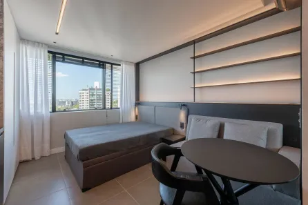 Apartamento com 1 Quarto à venda, 26m² no Três Figueiras, Porto Alegre