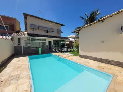 Casa de Condomínio com 4 Quartos à venda, 274m² no Flamengo, Maricá