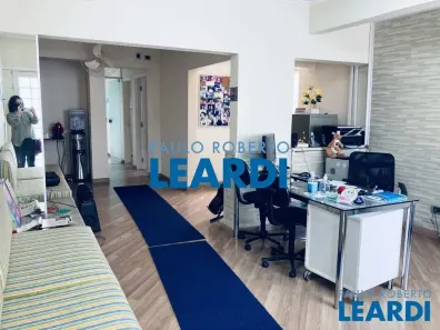 Casa com 2 Quartos para alugar, 120m² no Vila Nova Conceição, São Paulo