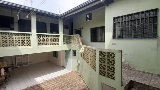 Casa com 6 Quartos à venda, 240m² no Vila Santa Catarina, Americana