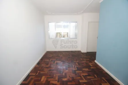 Apartamento com 1 Quarto para alugar, 76m² no Centro, Pelotas