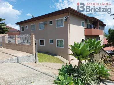 Apartamento com 2 Quartos à venda, 57m² no Bom Retiro, Joinville