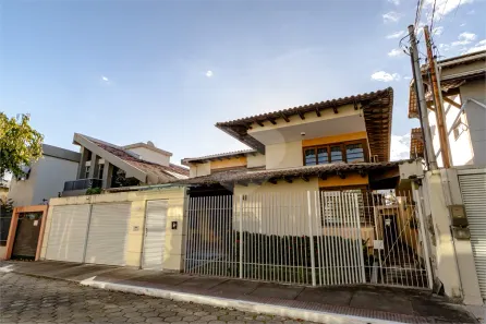 Casa com 5 Quartos à venda, 328m² no Mata da Praia, Vitória