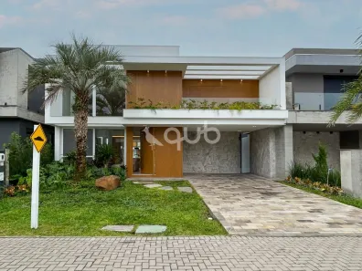 Sobrado com 4 Quartos à venda, 252m² no Remanso, Xangri-lá