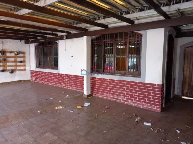 Casa com 3 Quartos à venda, 241m² no Vila Moraes, São Paulo