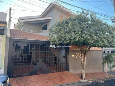 Sobrado com 3 Quartos à venda, 330m² no Vila Maceno, São José do Rio Preto