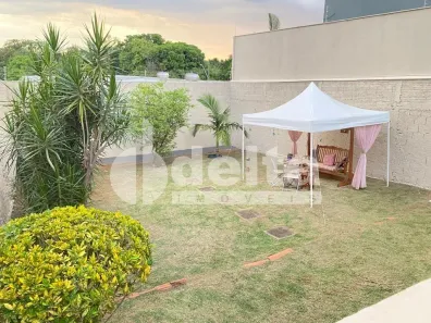 Casa com 3 Quartos à venda, 107m² no Pampulha, Uberlândia