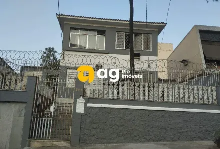 Casa com 7 Quartos à venda, 286m² no Del Castilho, Rio de Janeiro