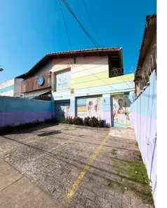 com 3 Quartos para alugar, 175m² no Gonzaga, Santos