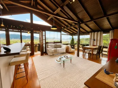 Casa com 2 Quartos para alugar, 120m² no Saco Grande, Florianópolis