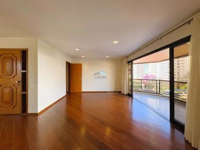 Apartamento com 4 Quartos para alugar, 195m² no Cambuí, Campinas