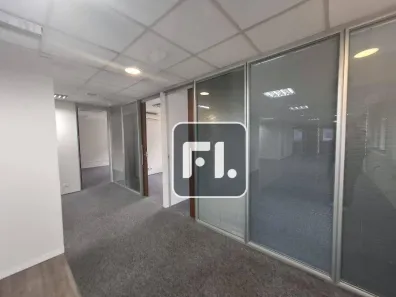 Sala Comercial para alugar, 204m² no Jardim Paulista, São Paulo