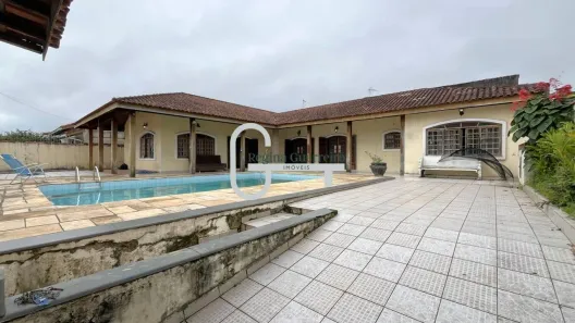 Casa com 3 Quartos à venda, 243m² no Bal Stella Maris, Peruíbe