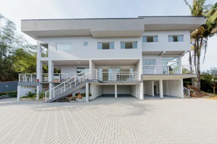Casa de Condomínio com 3 Quartos à venda, 193m² no Glória, Joinville