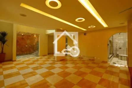 Casa com 4 Quartos à venda, 500m² no Vila Assunção, Santo André
