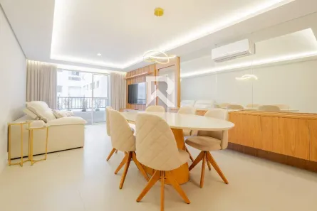 Apartamento com 3 Quartos para alugar, 93m² no Batel, Curitiba