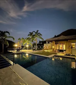 Casa de Condomínio com 6 Quartos à venda, 3000m² no Itaipava, Petrópolis