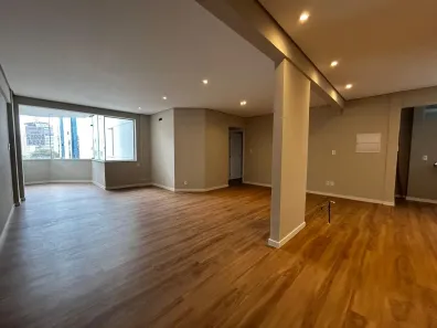 Apartamento com 3 Quartos à venda, 112m² no Centro, Florianópolis