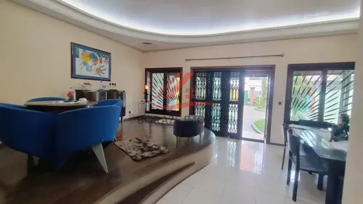 Sobrado com 3 Quartos para alugar, 280m² no Vila Nossa Senhora das Vitórias, Mauá