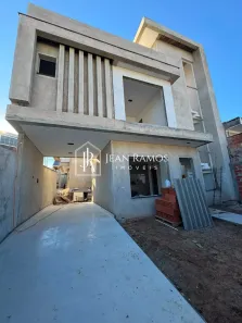 Sobrado com 3 Quartos à venda, 110m² no Xaxim, Curitiba