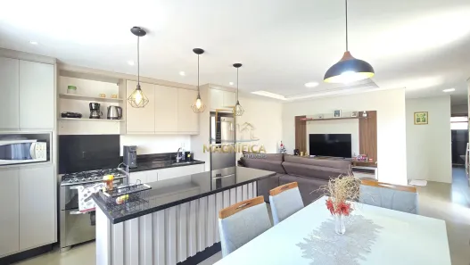 Casa com 3 Quartos à venda, 170m² no Lamenha Grande, Almirante Tamandaré