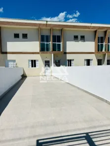 Sobrado com 2 Quartos à venda, 70m² no Massaguaçu, Caraguatatuba