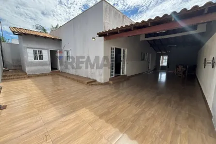 Casa com 3 Quartos à venda, 250m² no Setor Cristino Cortês, Barra do Garças