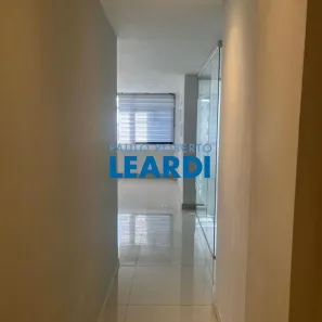Ponto Comercial à venda, 120m² no Vila Bastos, Santo André