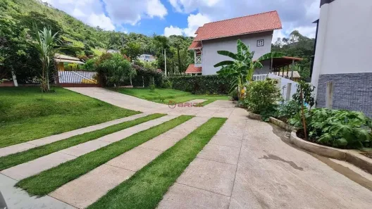 Casa de Condomínio com 3 Quartos à venda, 190m² no Sebastiana, Teresópolis