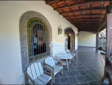 Casa com 4 Quartos à venda, 250m² no São Francisco, Niterói