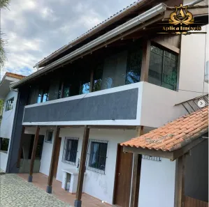 Casa com 4 Quartos à venda, 350m² no Armação, Penha