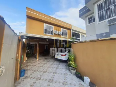 Casa com 3 Quartos à venda, 198m² no Jardim Mariléa, Rio das Ostras