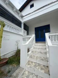 Sobrado com 5 Quartos à venda, 274m² no Centro, Guaratinguetá