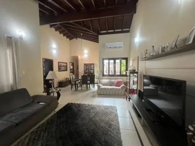 Casa com 3 Quartos à venda, 228m² no Vila Lemos, Bauru