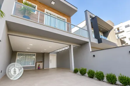 Sobrado com 3 Quartos à venda, 189m² no Itoupava Central, Blumenau
