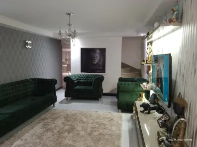 Sobrado com 3 Quartos à venda, 170m² no Chácara Japonesa, São Paulo