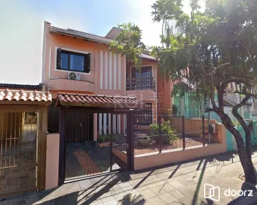 Casa com 3 Quartos à venda, 316m² no Cavalhada, Porto Alegre