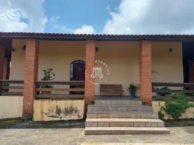 Fazenda/Sítio com 4 Quartos à venda, 150m² no Estância Santa Lúcia, Jarinu