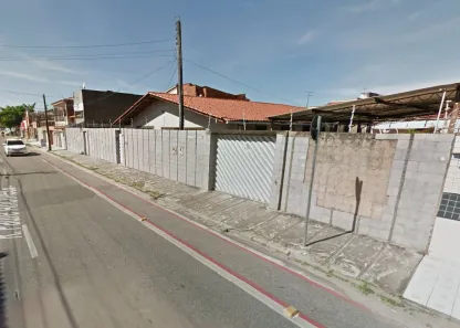 Casa com 4 Quartos à venda, 650m² no São Gerardo, Fortaleza