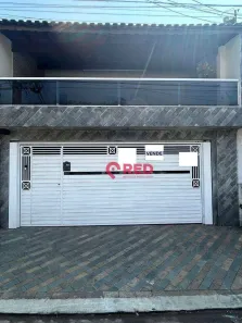 Sobrado com 3 Quartos à venda, 220m² no Vila Camilópolis, Santo André