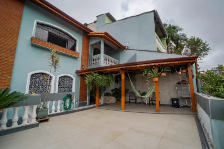 Casa com 3 Quartos à venda, 275m² no Parque Monte Alegre, Taboão da Serra