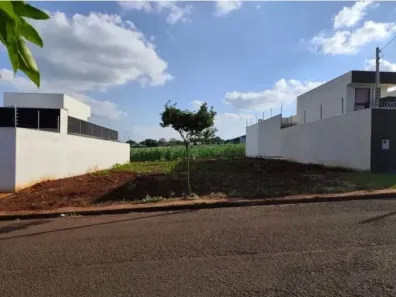 Lote/Terreno à venda, 400m² no Jardim Universo, Maringá