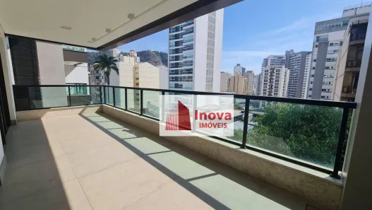 Apartamento com 4 Quartos à venda, 250m² no Centro, Juiz de Fora