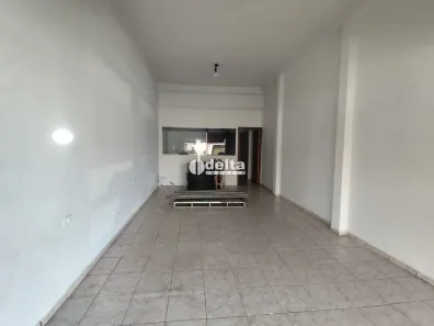 Ponto Comercial para alugar, 60m² no Nossa Senhora Aparecida, Uberlândia