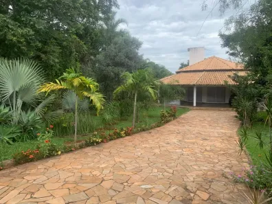 Casa de Condomínio com 3 Quartos à venda, 430m² no Morada do Sol, Uberlândia