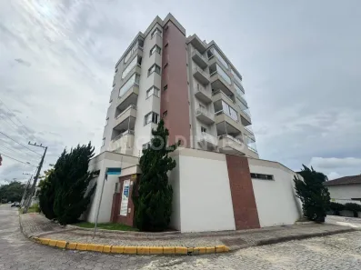 Apartamento com 2 Quartos para alugar, 70m² no Guarani, Brusque