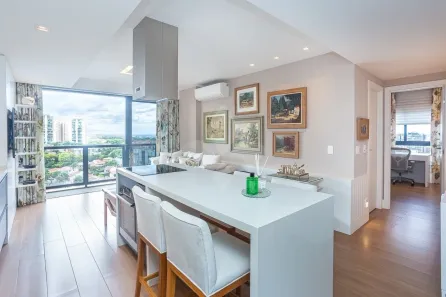 Apartamento com 2 Quartos à venda, 70m² no Mont Serrat, Porto Alegre