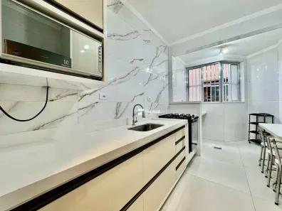 Apartamento com 2 Quartos à venda, 60m² no Jardim Las Palmas, Guarujá