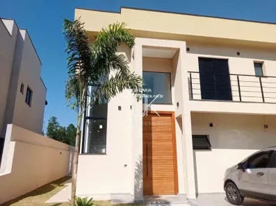 Casa com 3 Quartos à venda, 225m² no Rio Abaixo, Atibaia