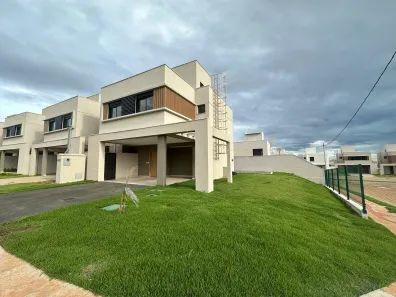 Casa com 4 Quartos à venda, 181m² no Jardins Marselha, Aparecida de Goiânia